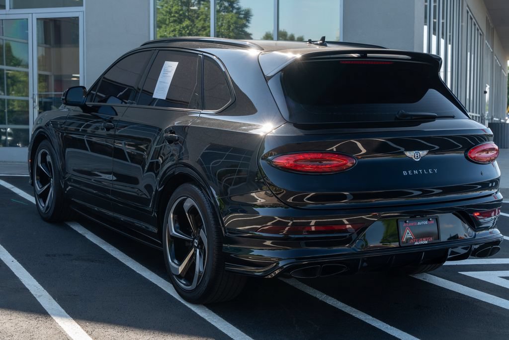 Used 2022 Bentley Bentayga AWD/4WD image 17