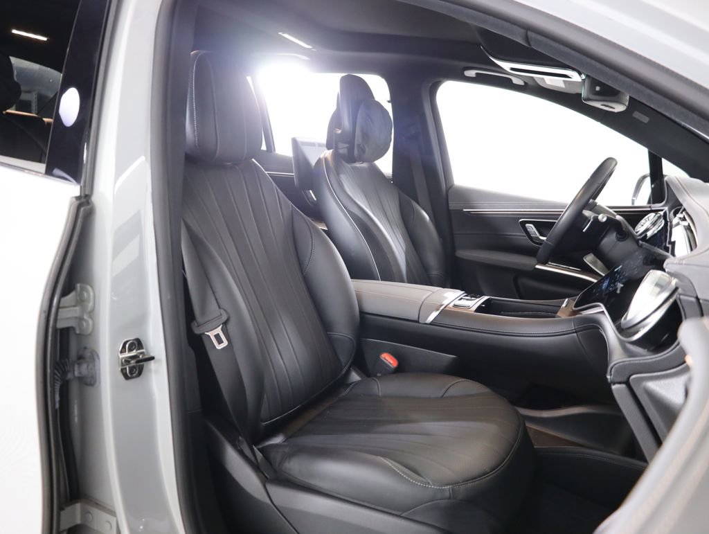 Used 2023 Mercedes-Benz EQS 580 4MATIC SUV image 53