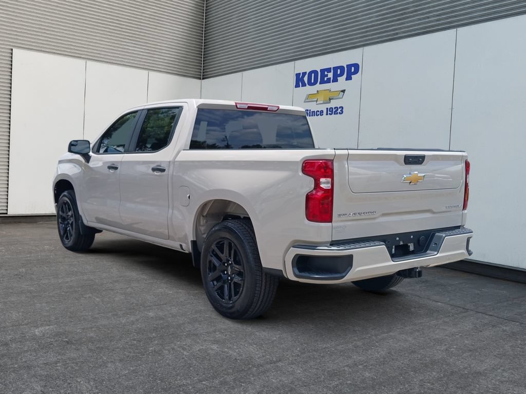 New 2026 Chevrolet Silverado 1500 Custom RWD image 3