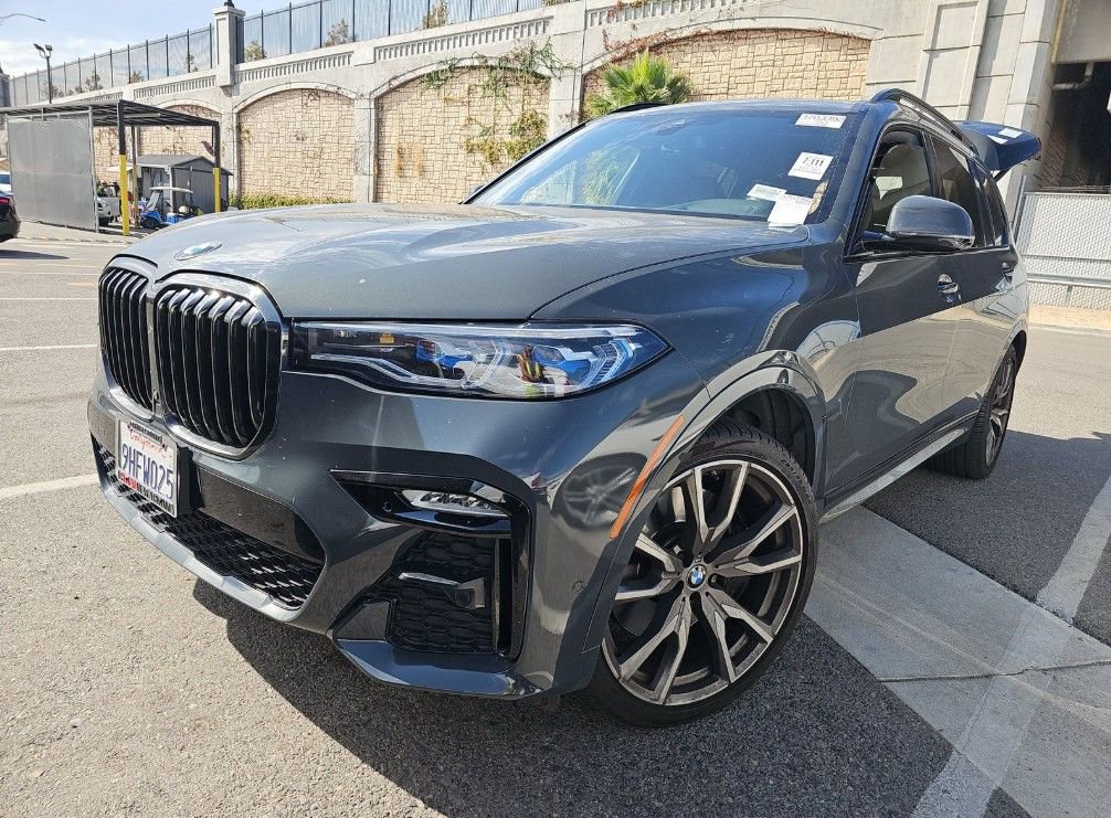 Used 2022 BMW X7 M50i w/ Executive Package