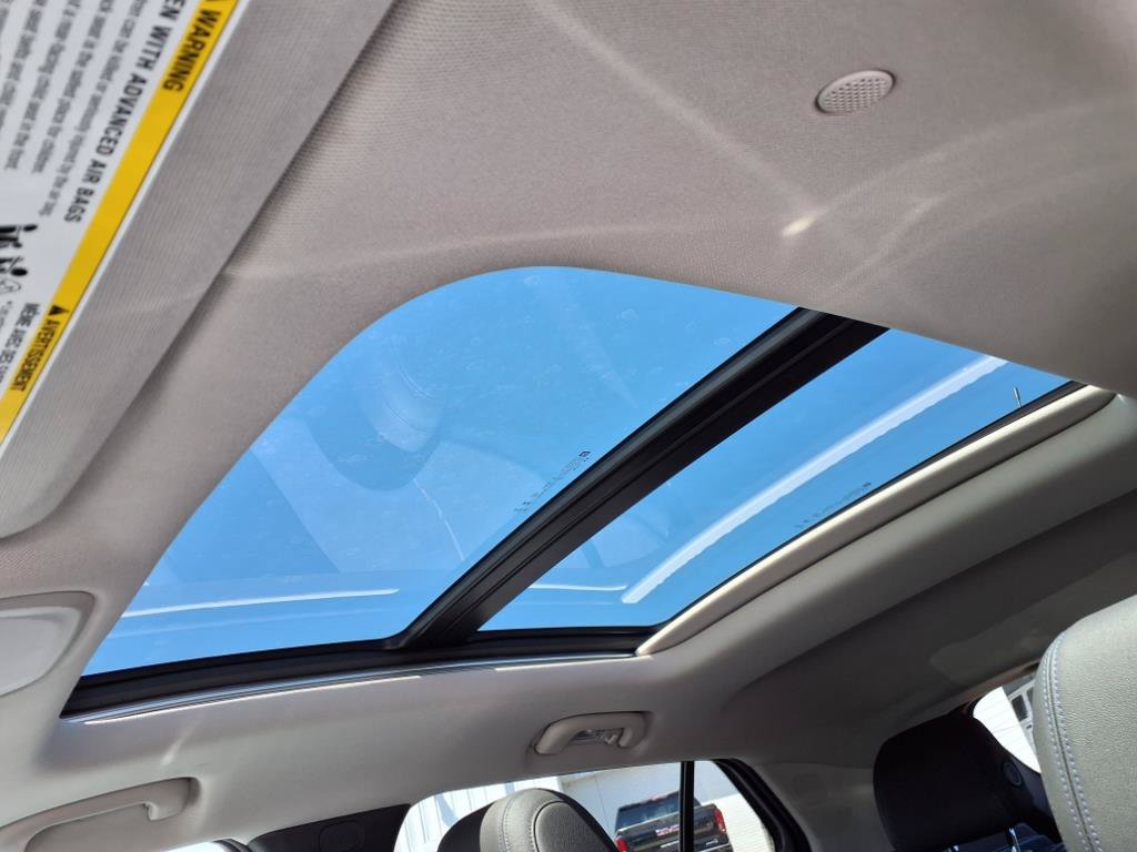 New 2026 Buick Encore GX Sport Touring w/ Comfort Package FWD image 10