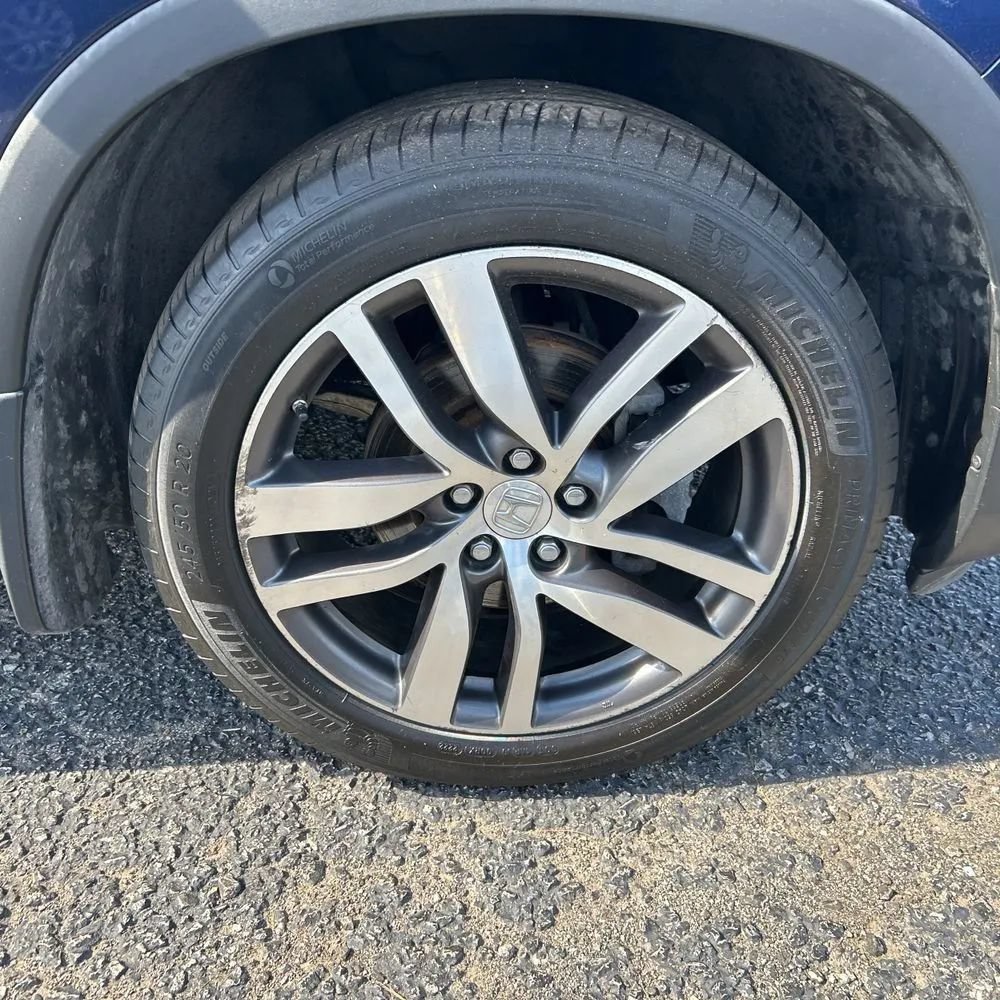 Used 2017 Honda Pilot Touring image 18