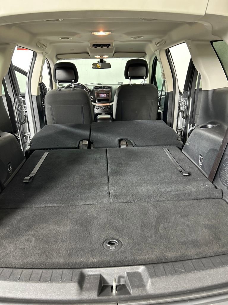 Used 2019 Dodge Journey SE w/ Connectivity Group image 21