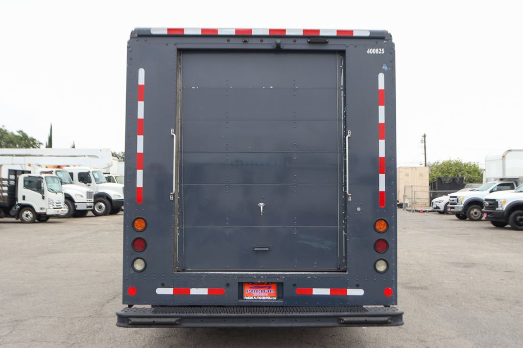 Used 2019 Ford E-450 and Econoline 450 Super Duty RWD image 7