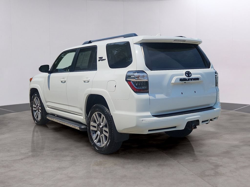 Used 2022 Toyota 4Runner TRD Sport AWD/4WD image 6