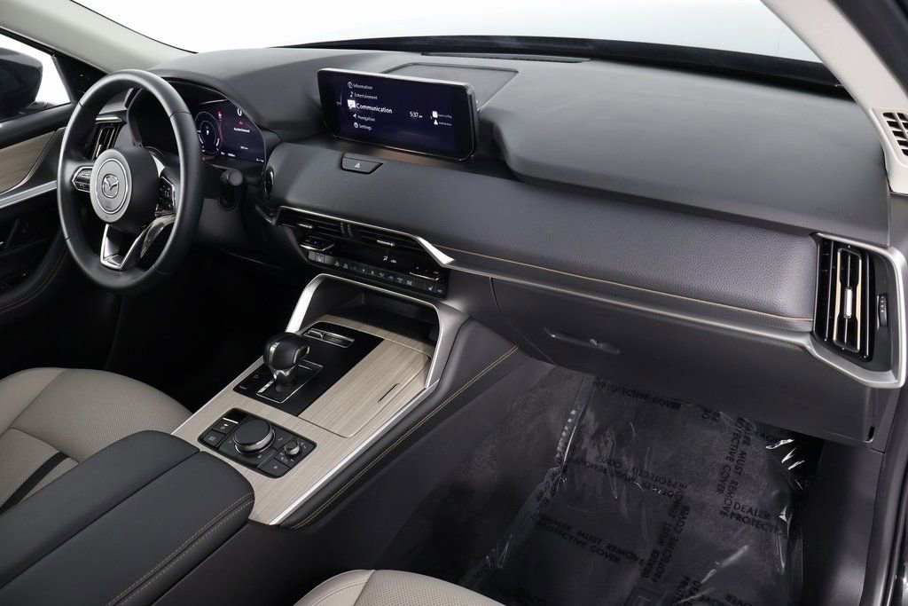 Certified 2024 MAZDA CX-90 Plug-In Hybrid w/ Preferred image 10