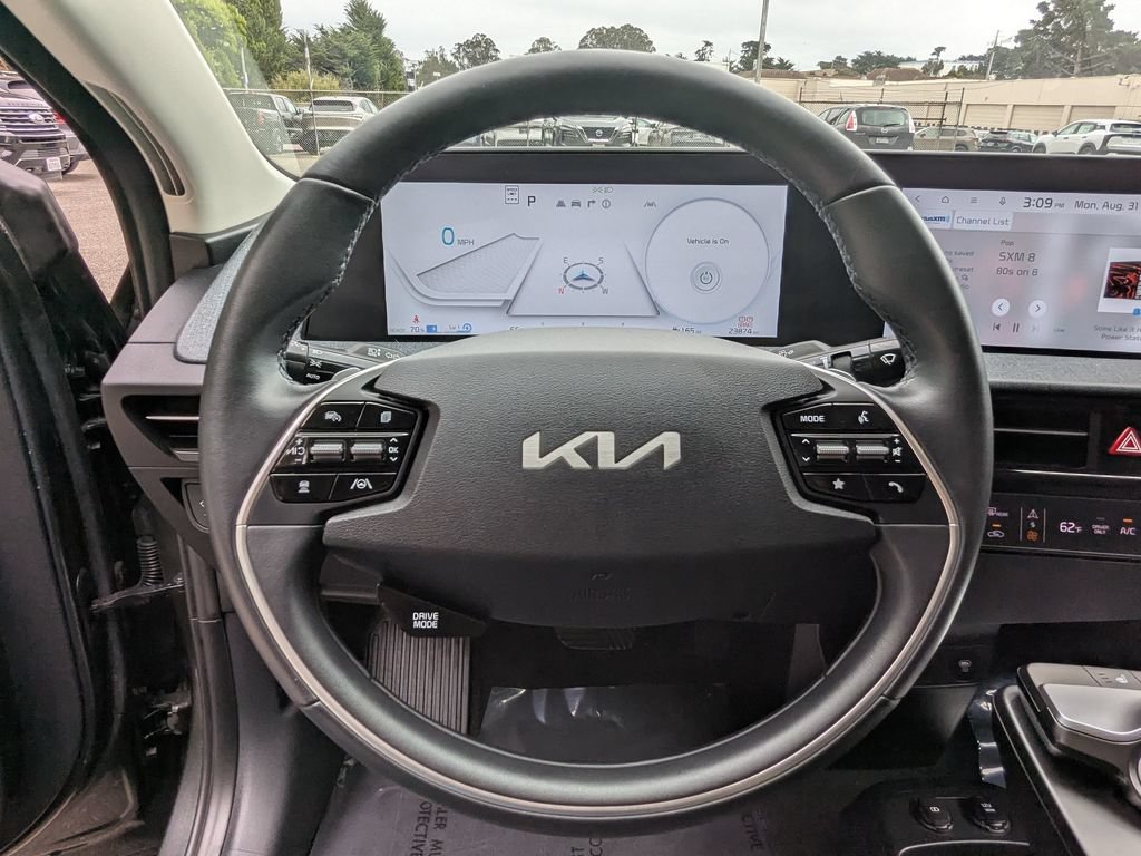 Used 2024 Kia EV6 Light RWD image 15