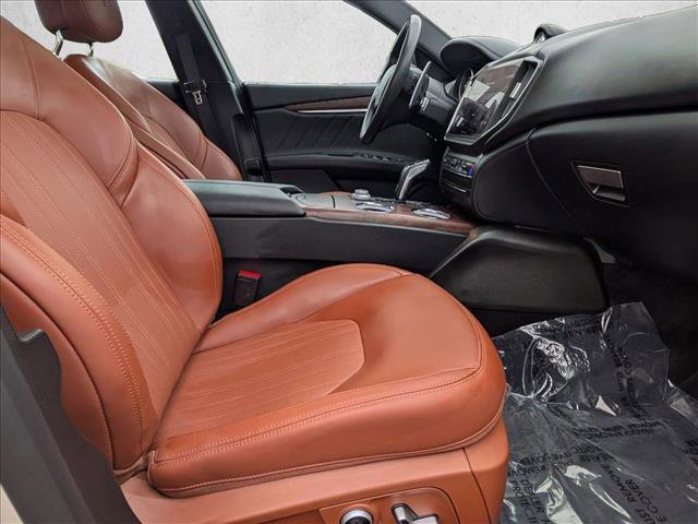 Used 2023 Maserati Ghibli Modena Q4 image 20