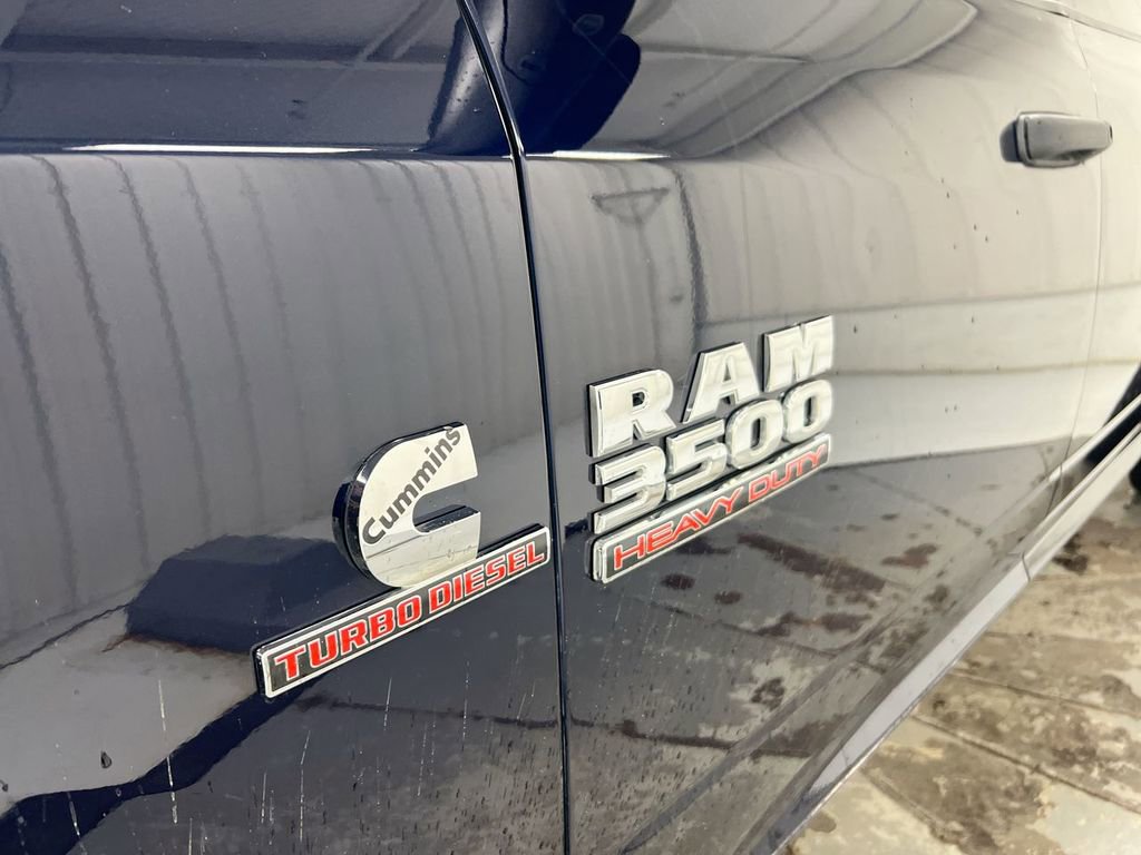 Used 2015 RAM 3500 Tradesman w/ Chrome Appearance Group image 18