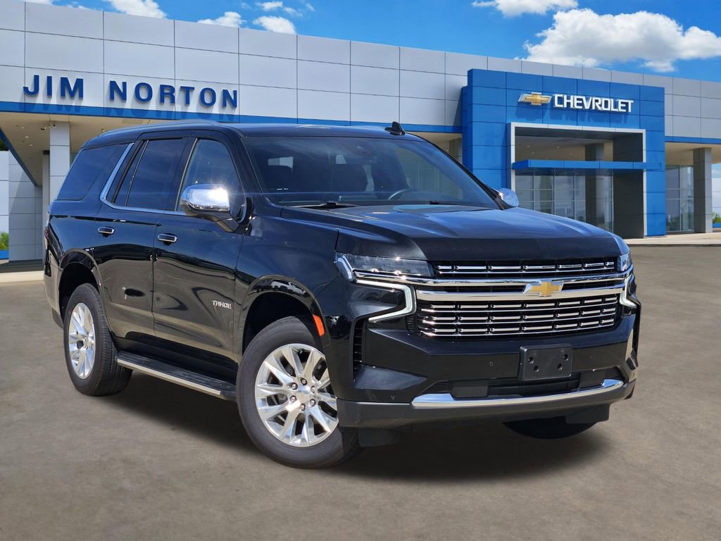 Used 2024 Chevrolet Tahoe Premier AWD/4WD image 1