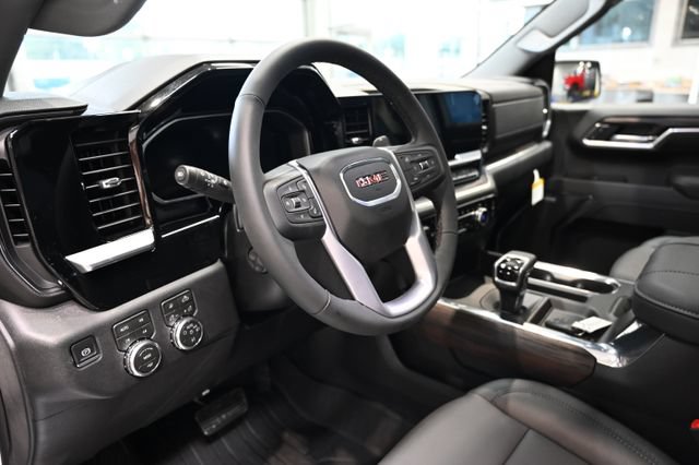 New 2026 GMC Sierra 1500 SLT w/ SLT Premium Plus Package AWD/4WD image 23