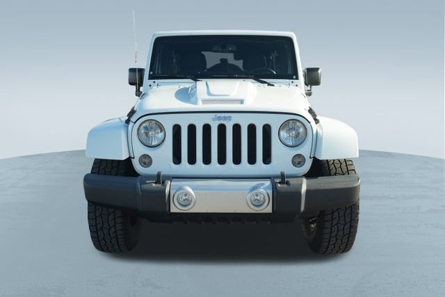 Used 2015 Jeep Wrangler Unlimited Sahara w/ Dual Top Group image 2