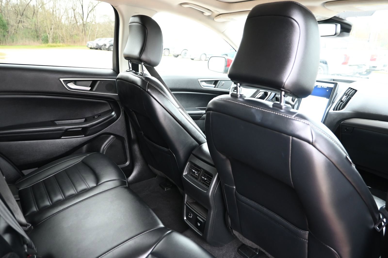 Used 2022 Ford Edge SEL w/ Convenience Package image 22