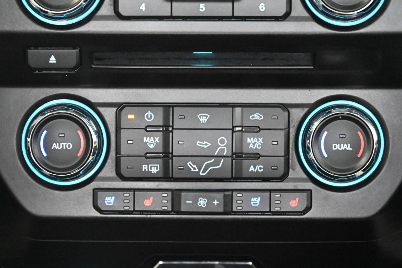 Used 2017 Ford F250 Lariat w/ Lariat Ultimate Package AWD/4WD image 39