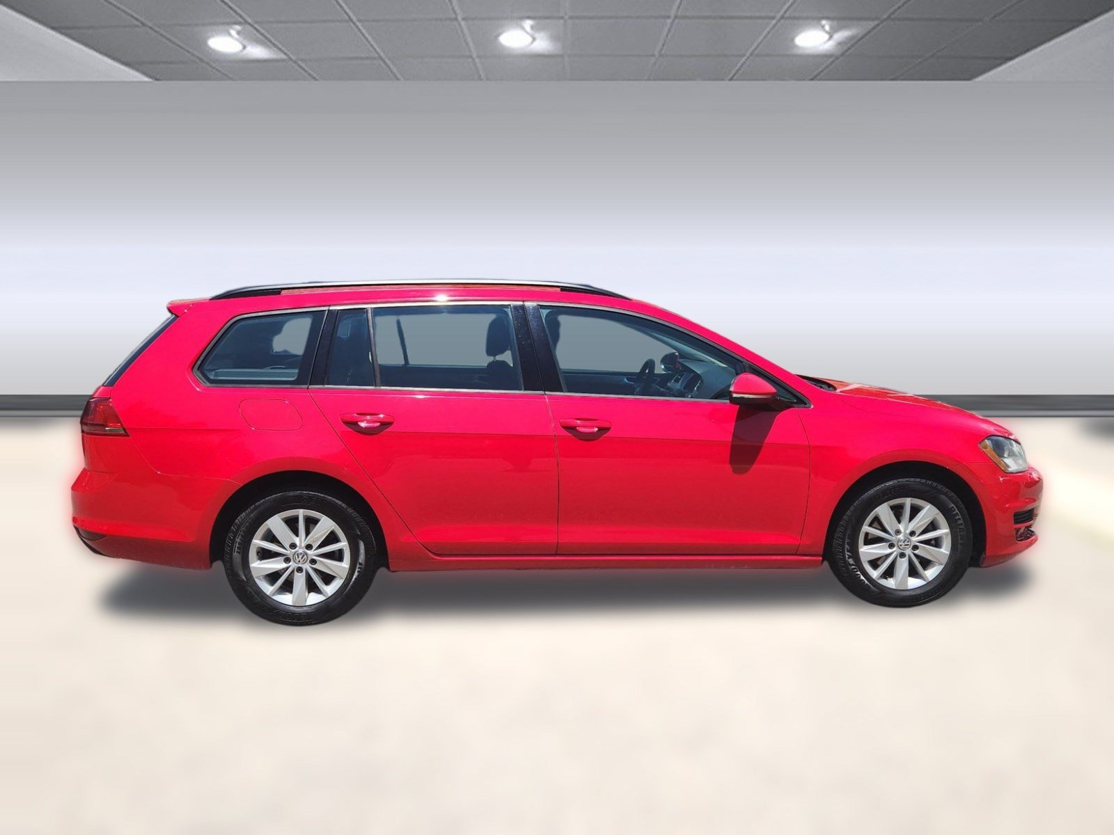 Used 2016 Volkswagen Golf S FWD image 8