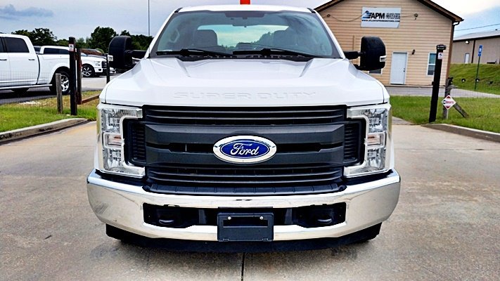 Used 2017 Ford F350 XL image 12