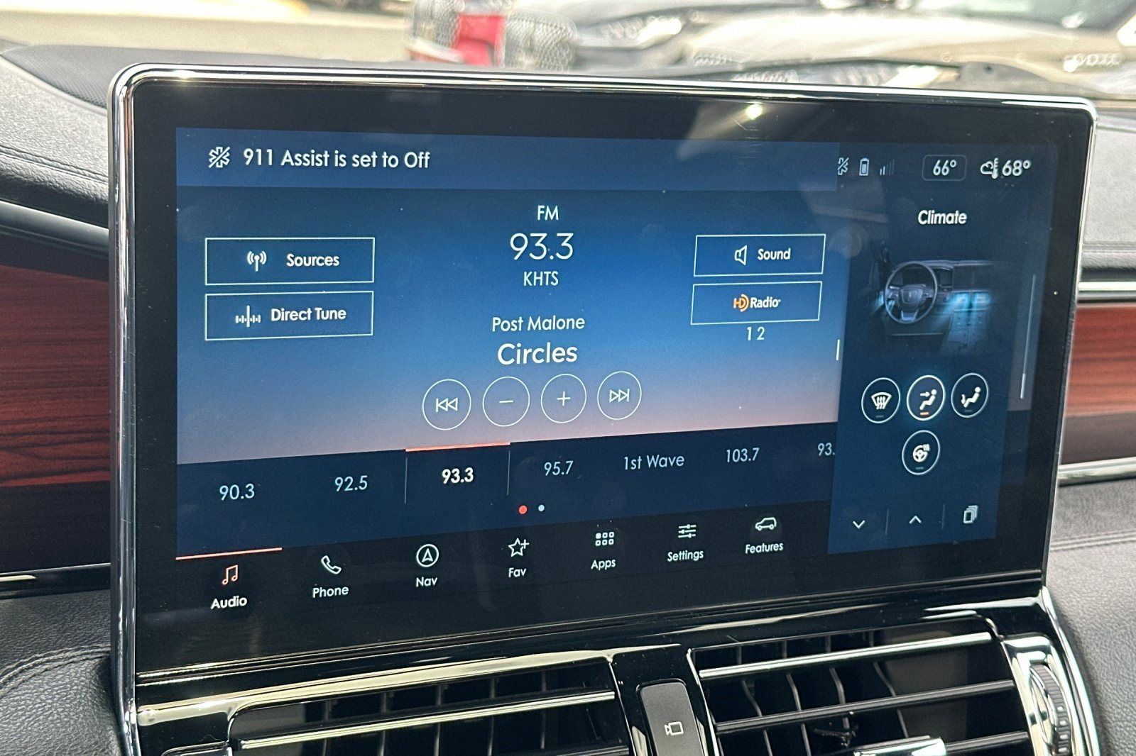 Used 2022 Lincoln Navigator L Reserve image 18