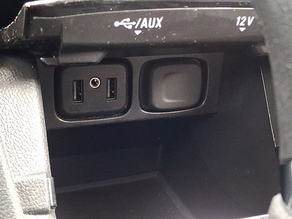 Used 2022 Buick Encore Preferred w/ Safety Package image 23