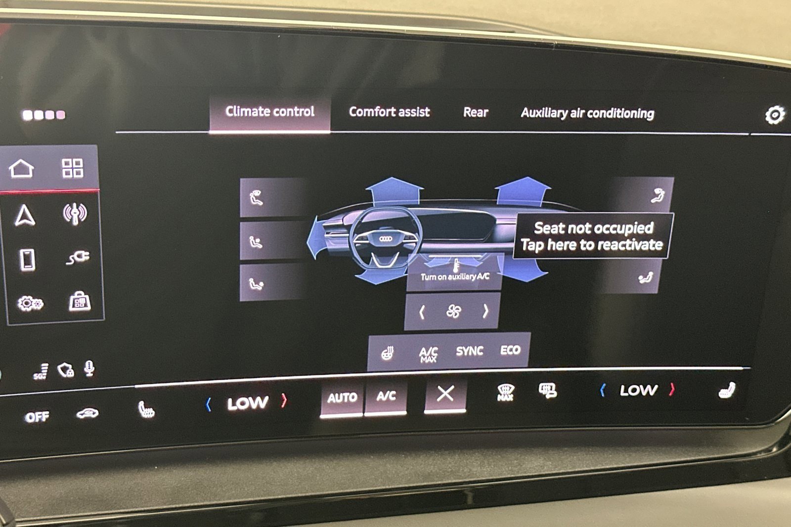 New 2025 Audi Q6 e-tron Premium image 20