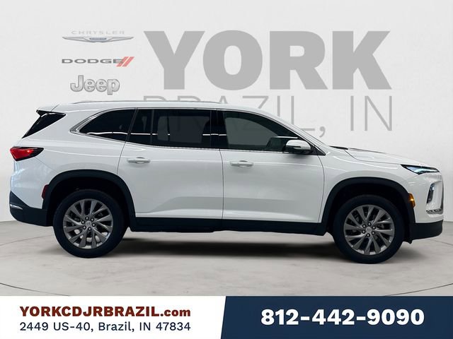 Used 2025 Buick Enclave Preferred image 6