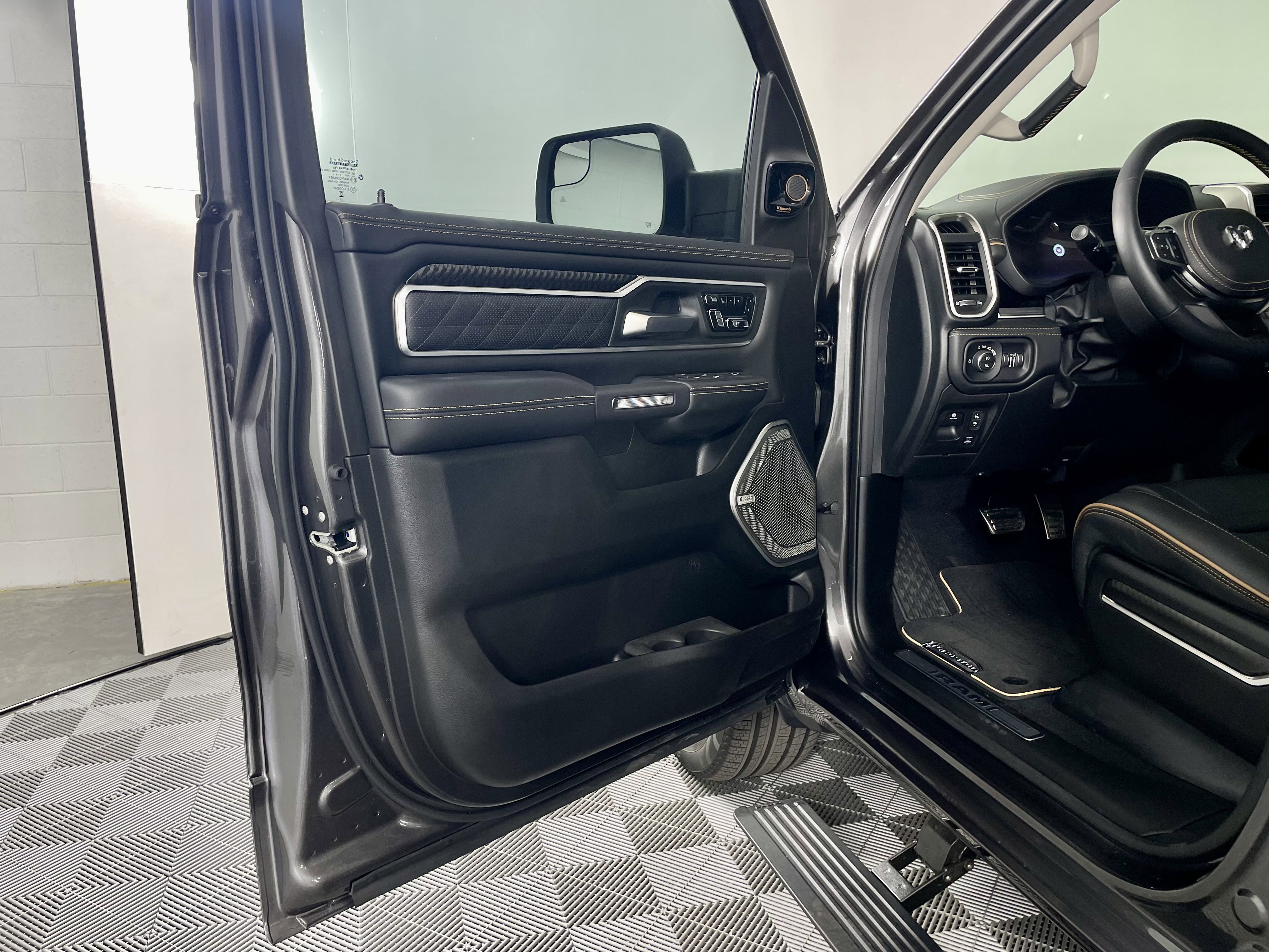 Used 2026 RAM 1500 Tungsten w/ Trailer Tow Group image 12