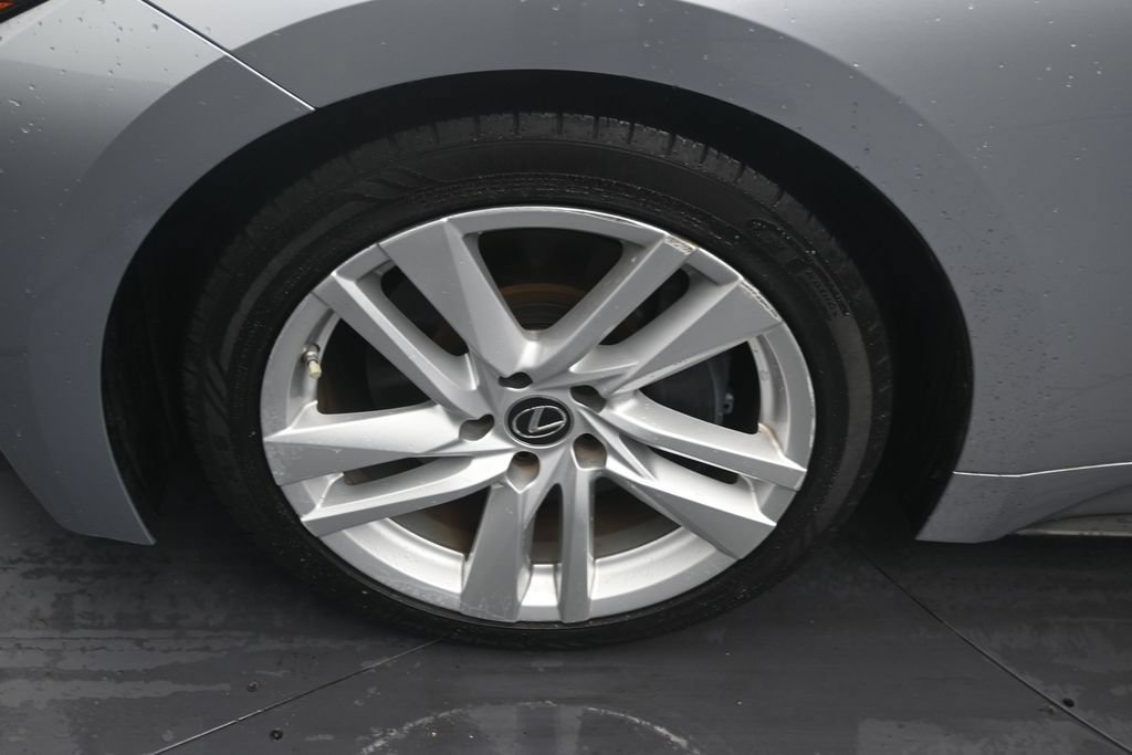 Used 2021 Lexus IS 300 w/ Accessory Package RWD image 9