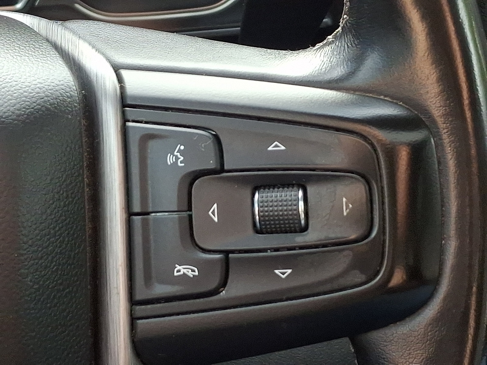 Used 2019 GMC Sierra 1500 Denali w/ Driver Alert Package II AWD/4WD image 23