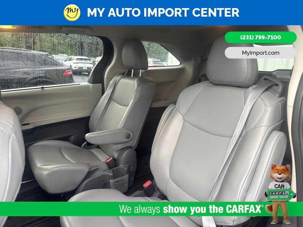 Used 2021 Toyota Sienna XLE w/ XLE Plus Package AWD/4WD image 21