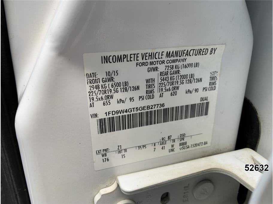 Used 2016 Ford F450 XL w/ Power Equipment Group RWD image 17