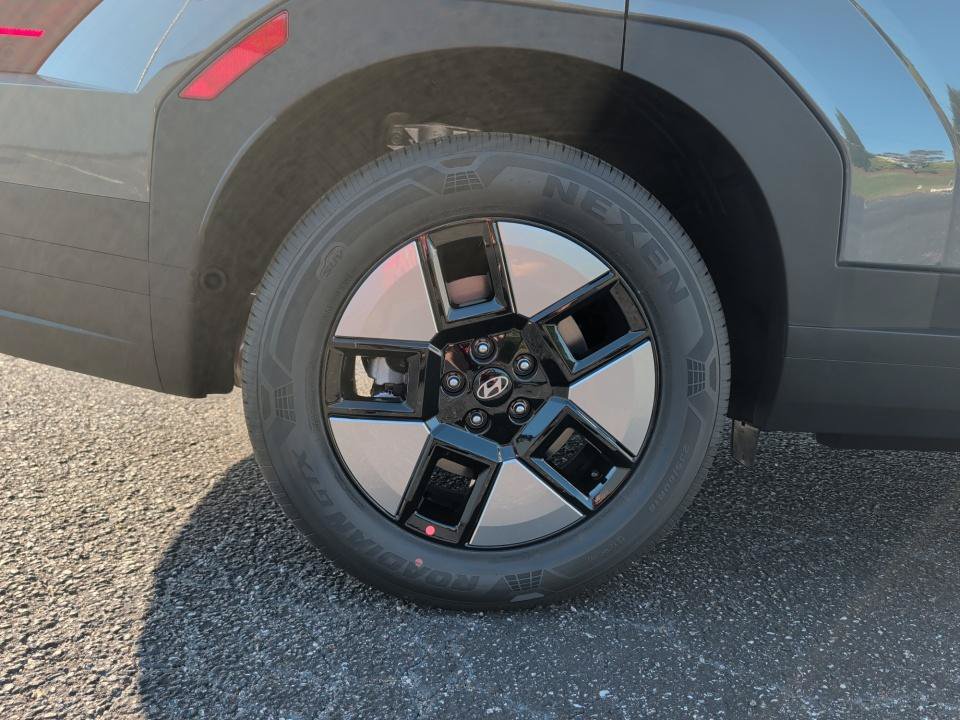 New 2027 Hyundai Santa Fe SEL FWD image 23