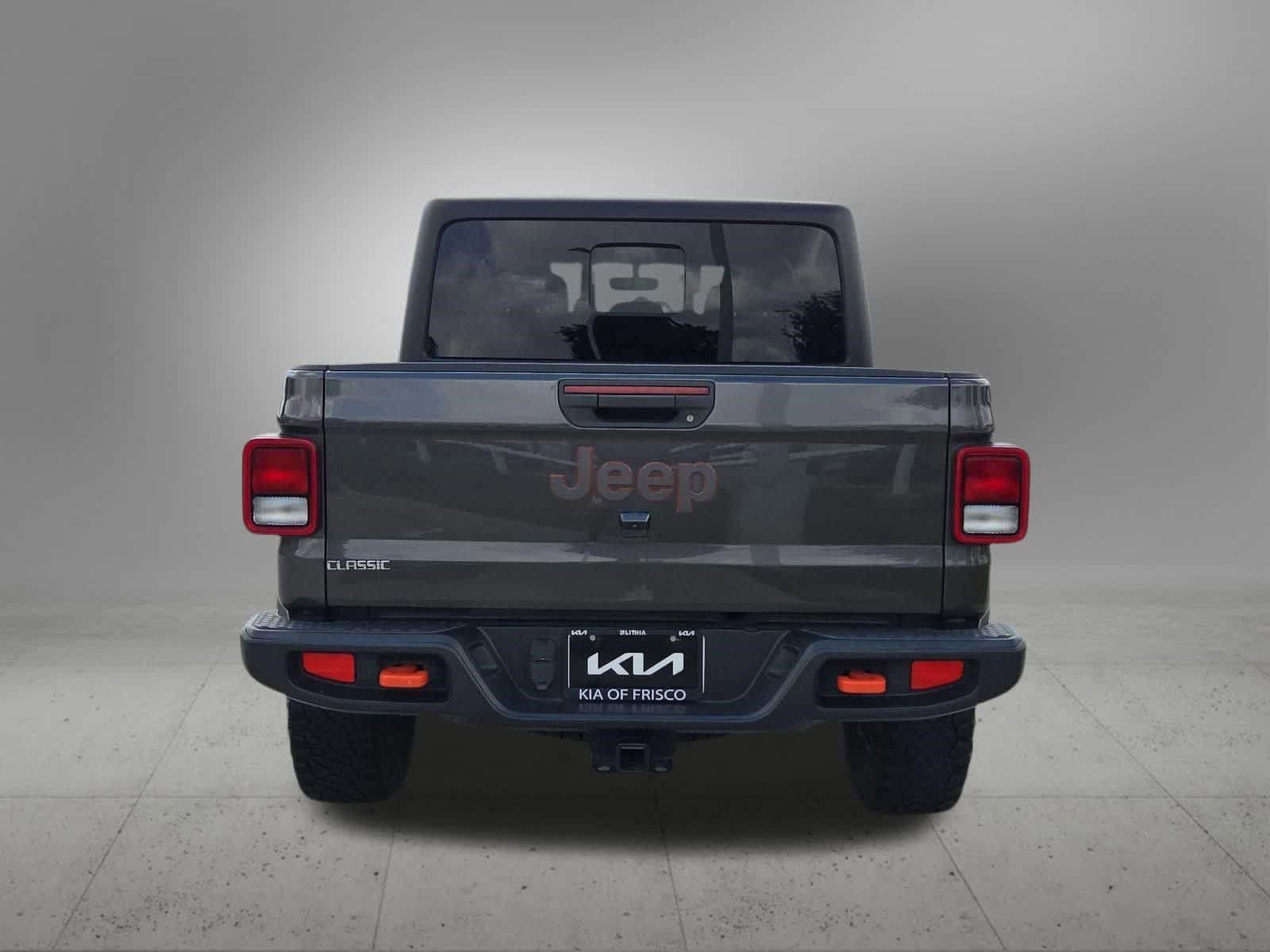Used 2022 Jeep Gladiator Mojave w/ Trailer Tow Package AWD/4WD image 5