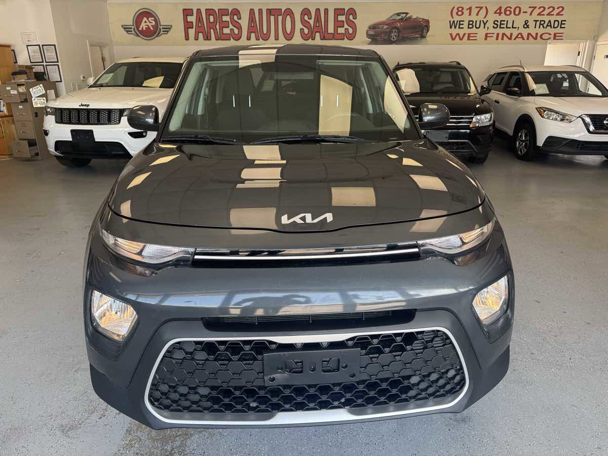 Used 2022 Kia Soul LX FWD image 11