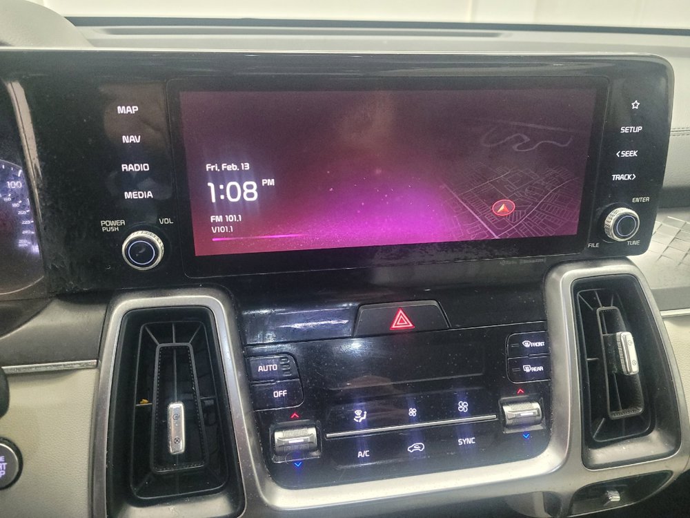 Used 2023 Kia Sorento S w/ Panoramic Sunroof Package image 25