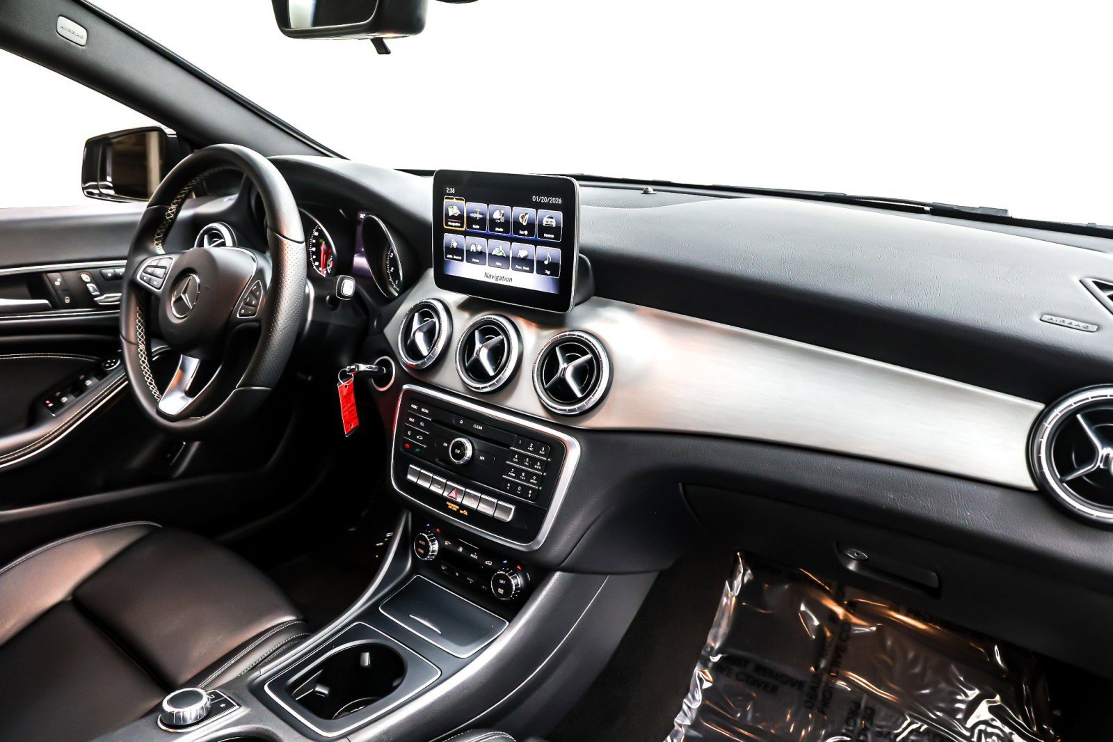 Used 2018 Mercedes-Benz CLA 250 image 16