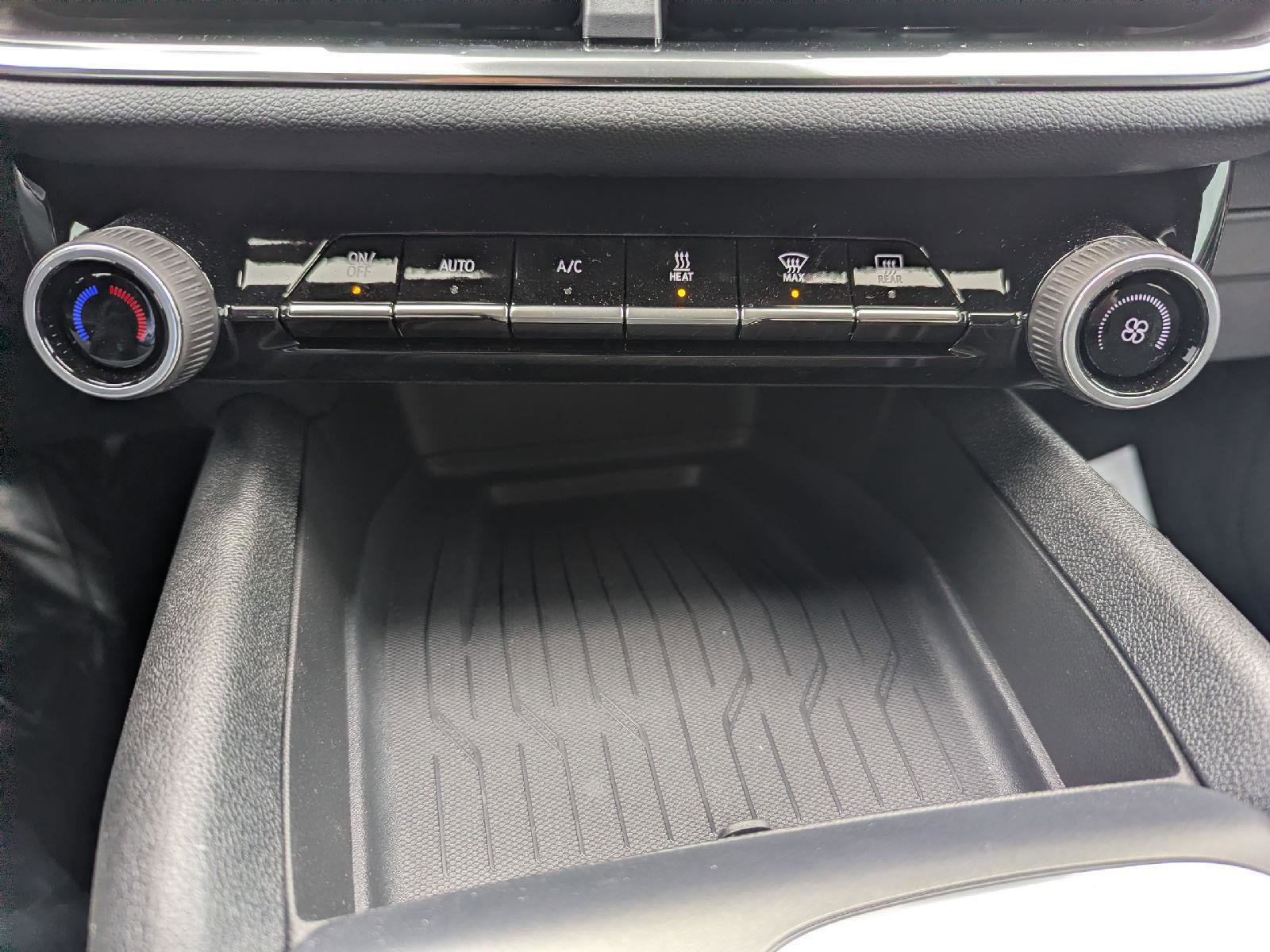 New 2026 Chevrolet Equinox EV LT image 33