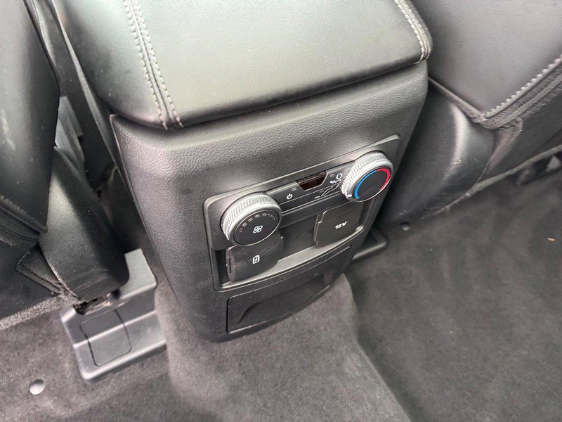 Used 2022 Ford Explorer XLT w/ Equipment Group 202A image 15