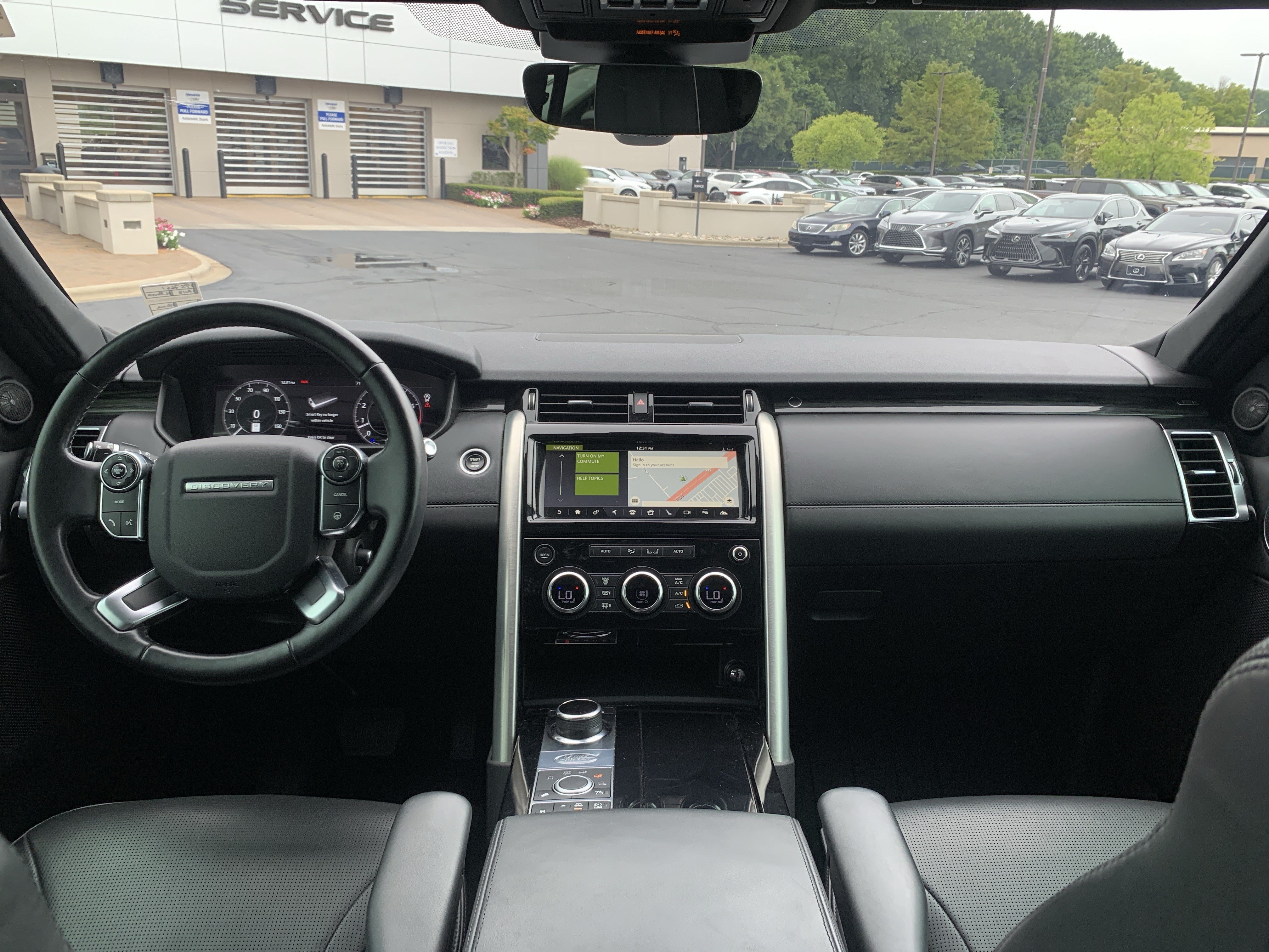 Used 2018 Land Rover Discovery HSE Luxury AWD/4WD image 30