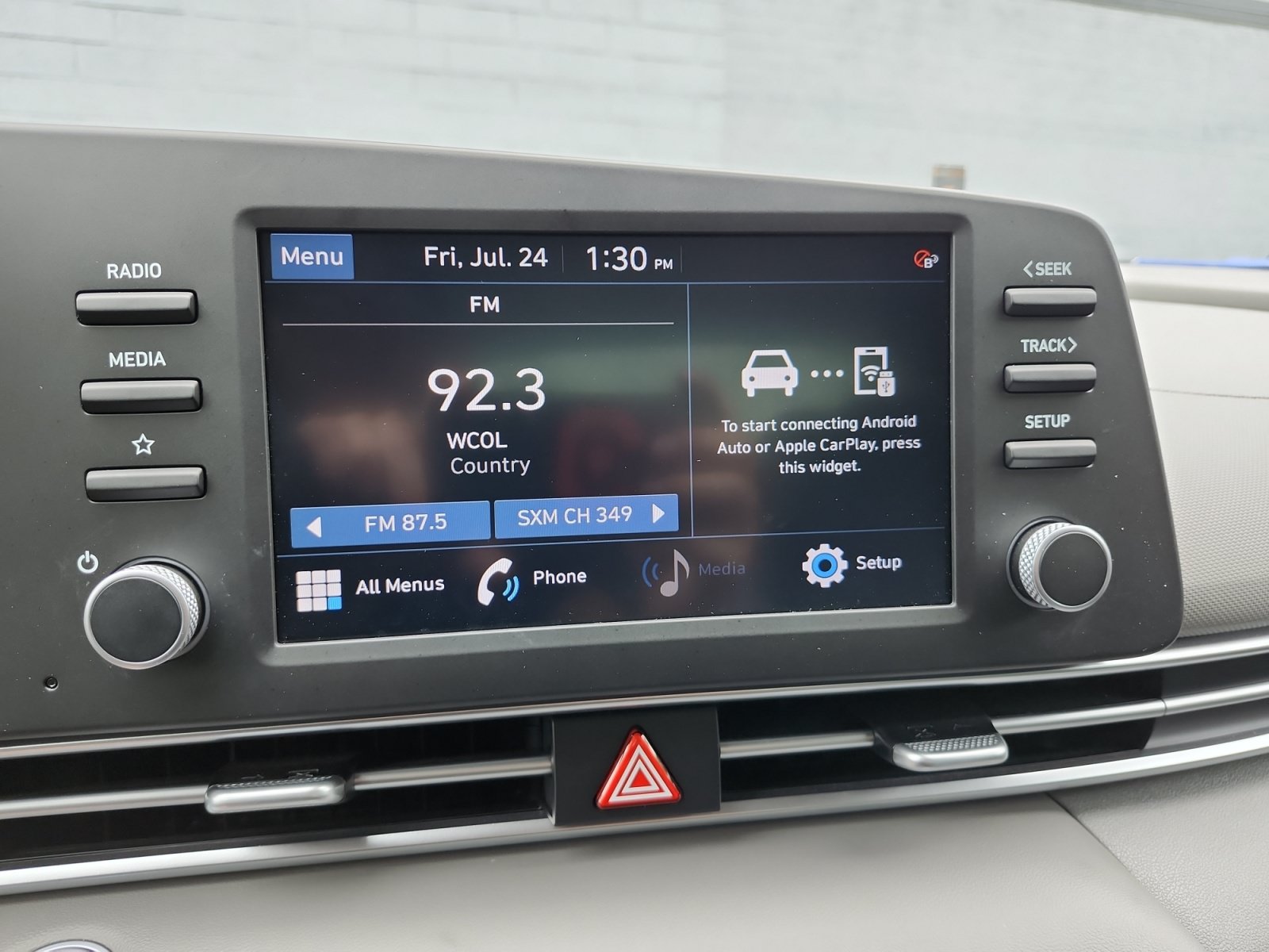 Used 2023 Hyundai Elantra SEL w/ Cargo Package FWD image 18