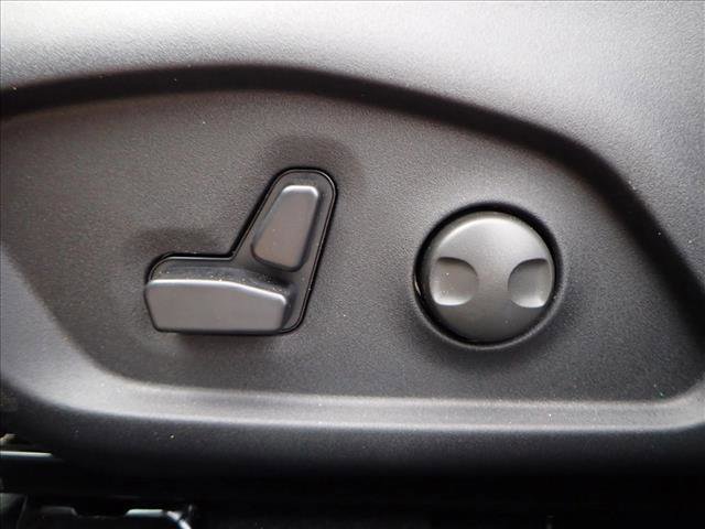 New 2026 Jeep Compass Latitude image 13