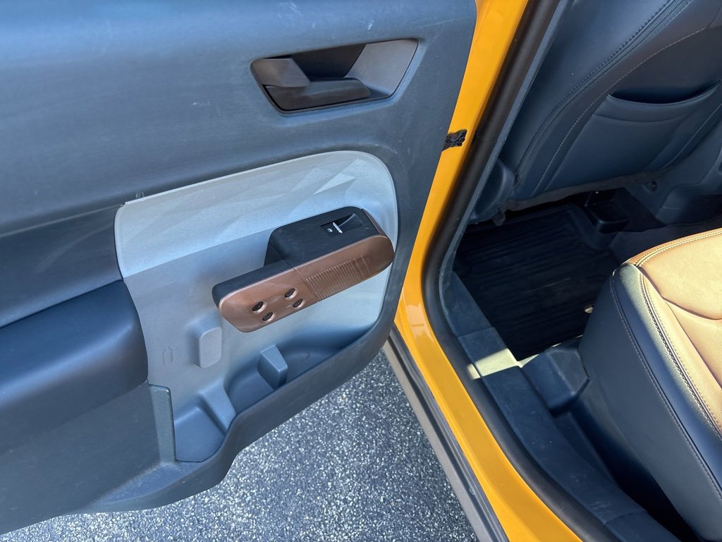 Used 2023 Ford Maverick Lariat w/ Lariat Luxury Package image 33