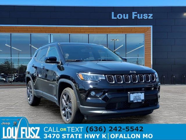 Used 2026 Jeep Compass Limited AWD/4WD image 1
