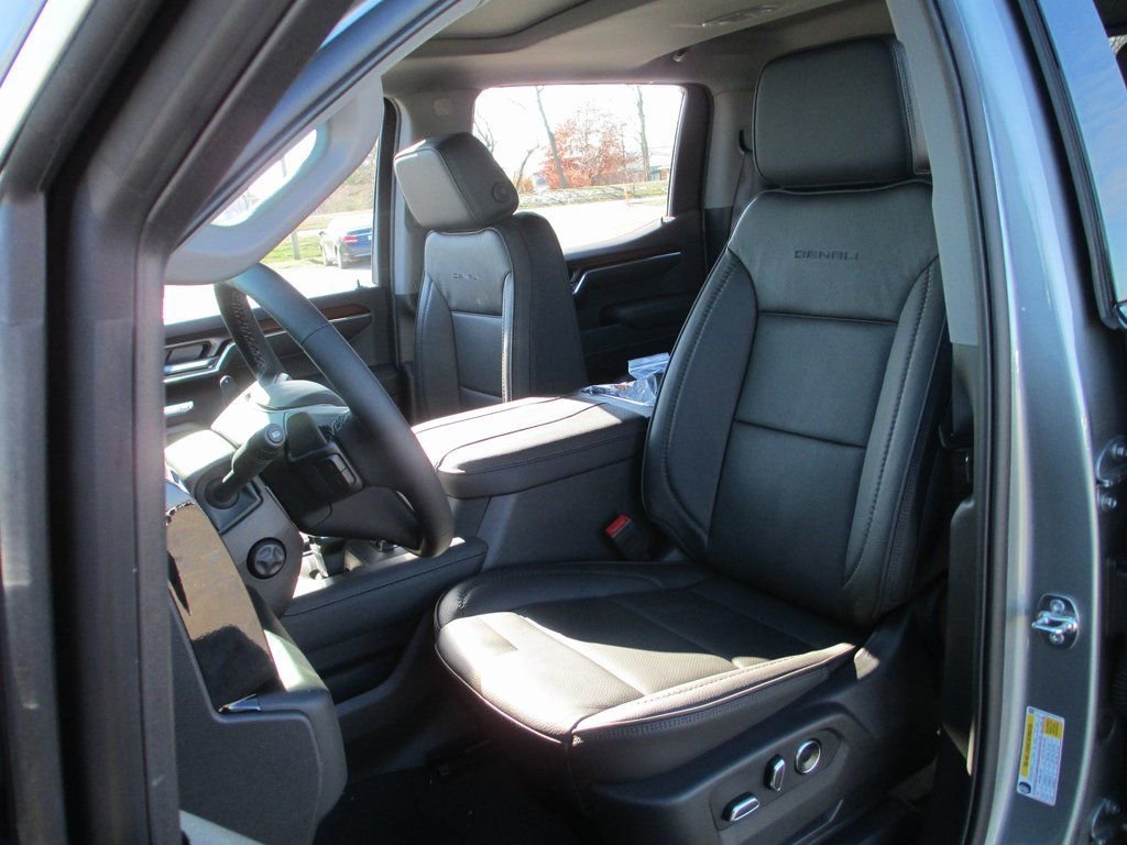 New 2026 GMC Sierra 1500 Denali AWD/4WD image 15