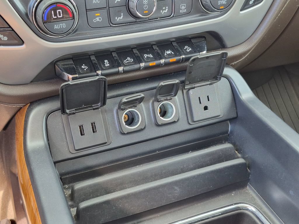Used 2018 GMC Sierra 1500 SLT AWD/4WD image 33