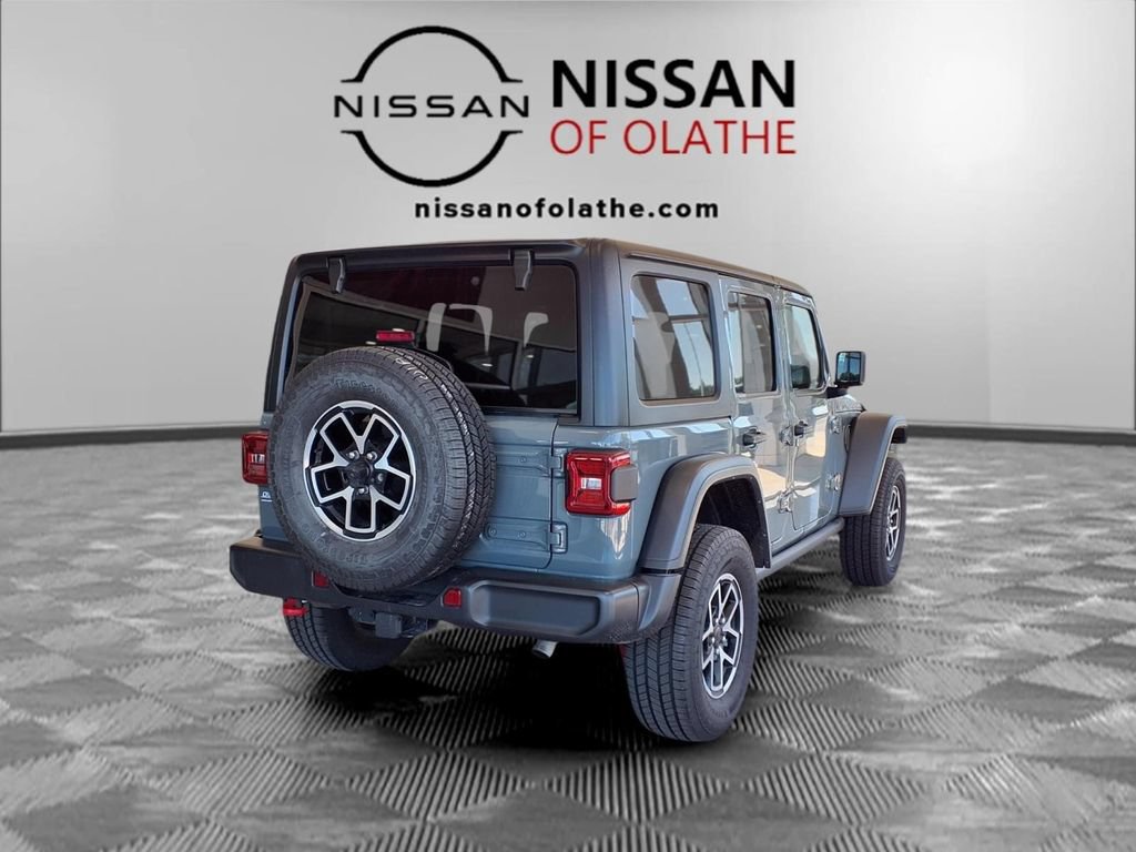 Used 2024 Jeep Wrangler Unlimited Rubicon AWD/4WD image 28