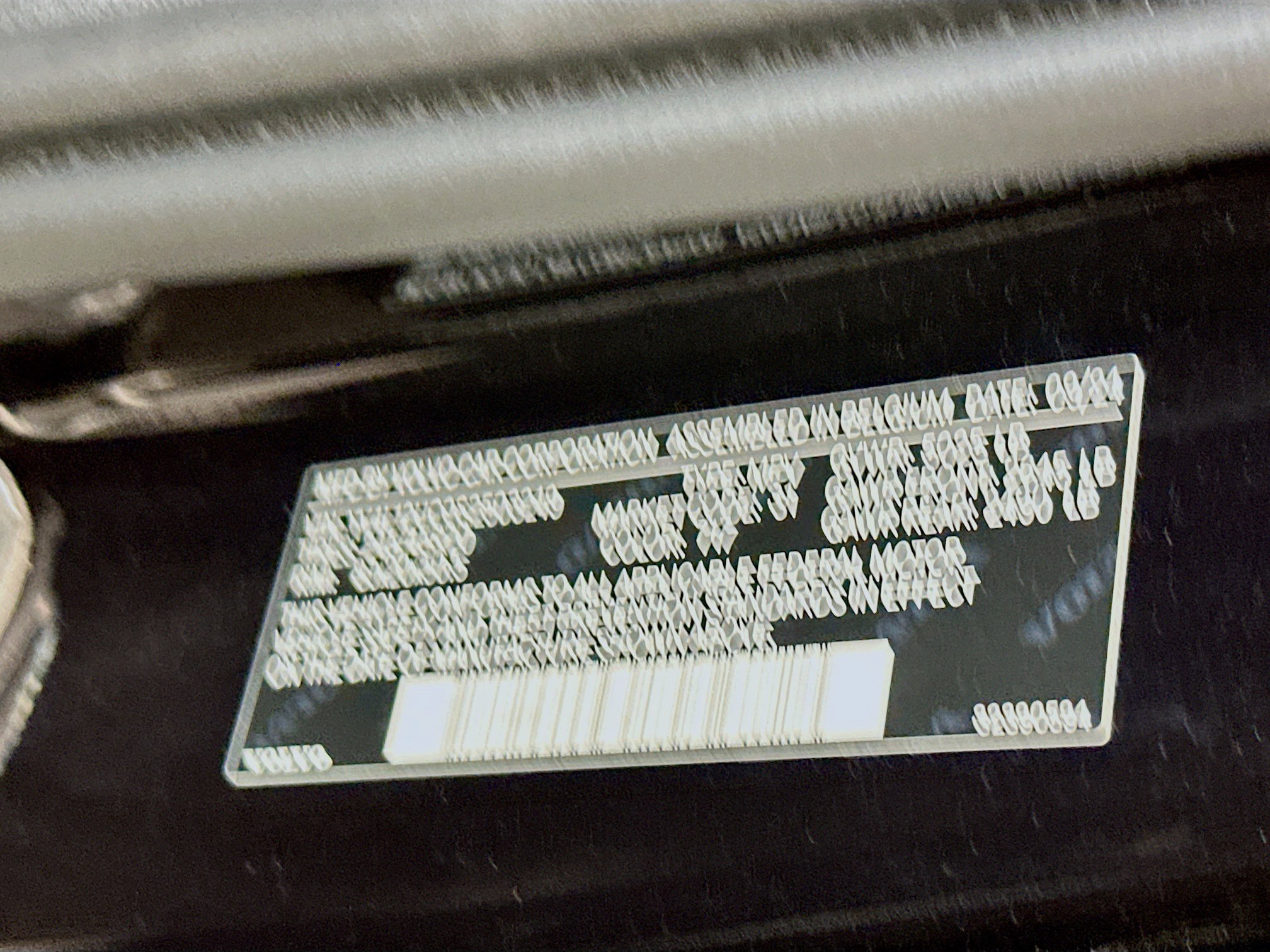 Used 2025 Volvo XC40 B5 Plus image 12