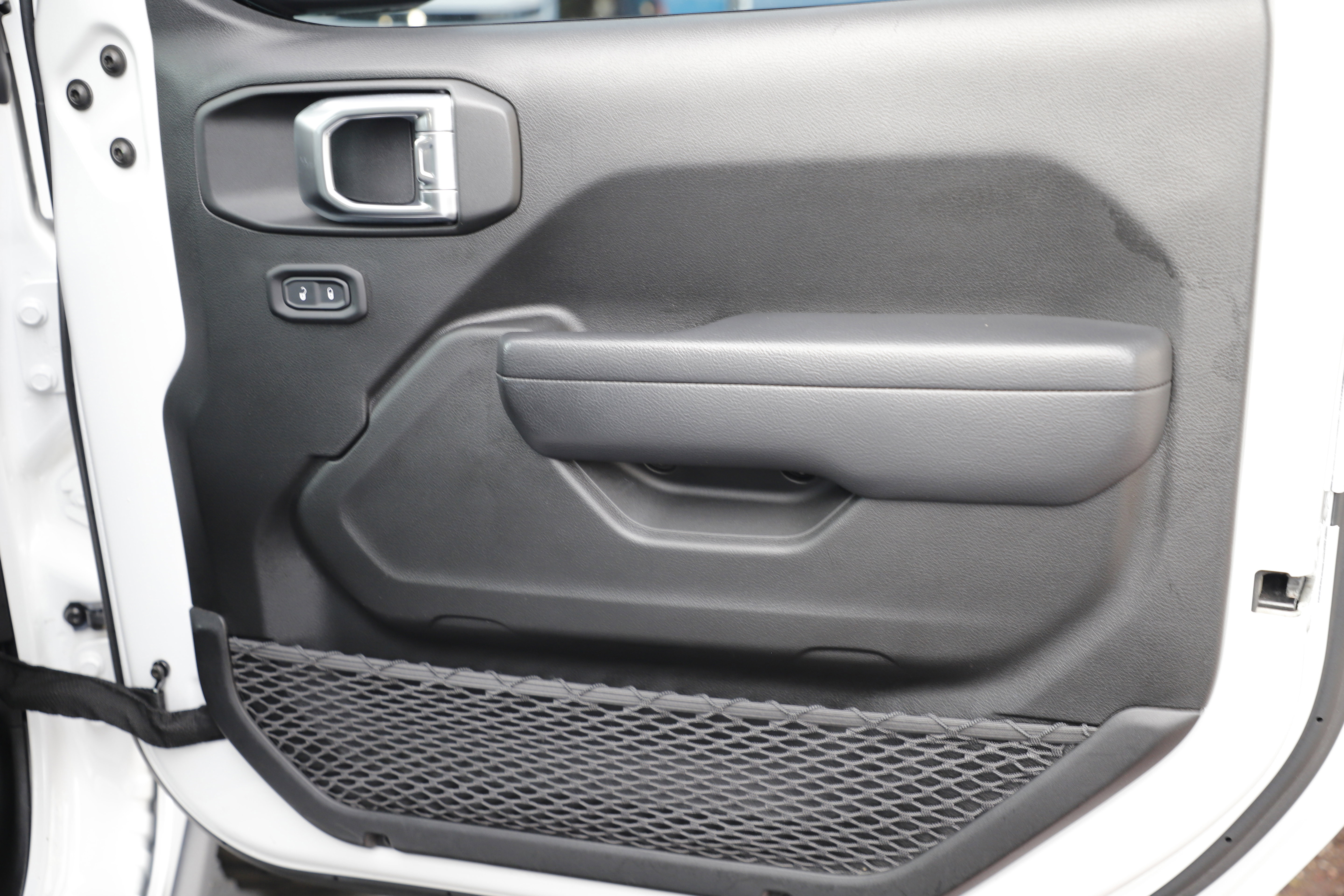 Used 2022 Jeep Gladiator Rubicon w/ Cold Weather Group image 7