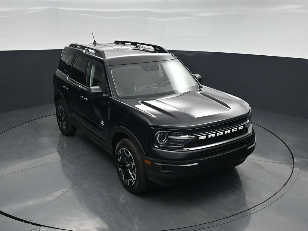 Certified 2023 Ford Bronco Sport Outer Banks w/ Tech Package AWD/4WD image 38