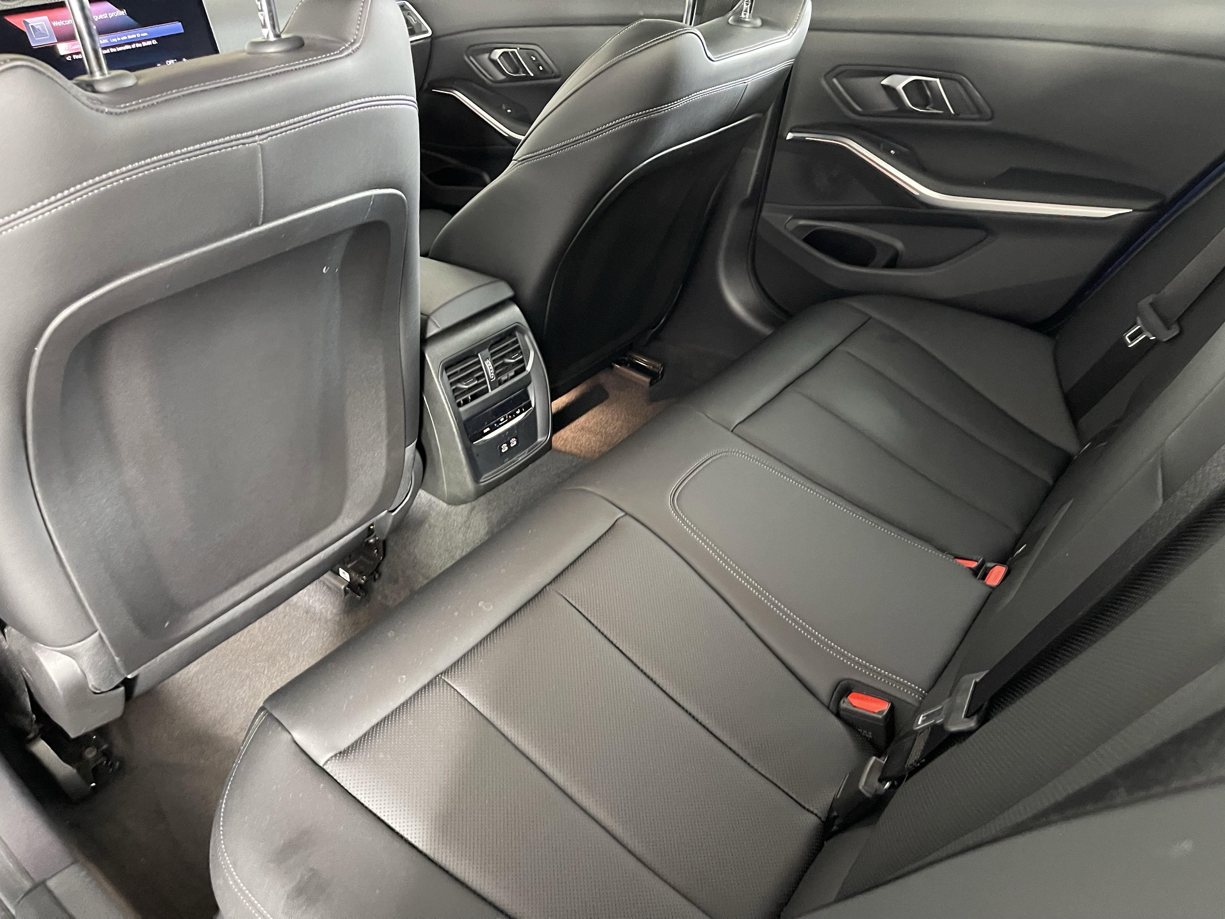 Certified 2024 BMW 330i xDrive 330i xDrive w/ Premium Package image 17