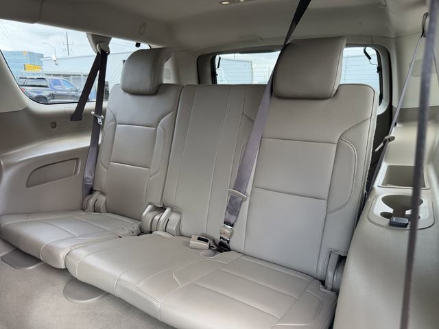 Used 2020 Chevrolet Suburban LT image 16