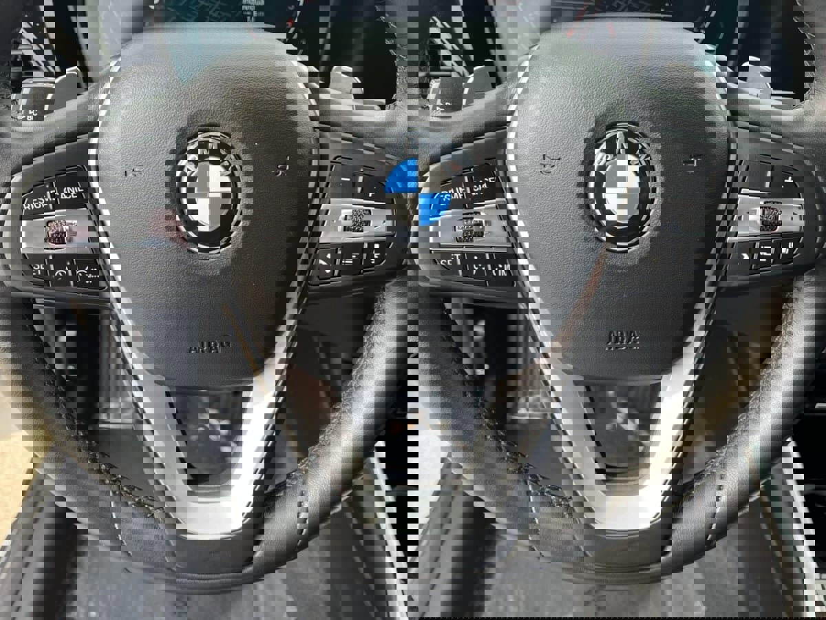 Used 2019 BMW 330i Sedan w/ Convenience Package image 15